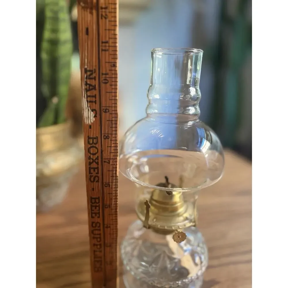 Vintage Clear Glass Oil Lamp Small Lamp With Clear Glass Chimney